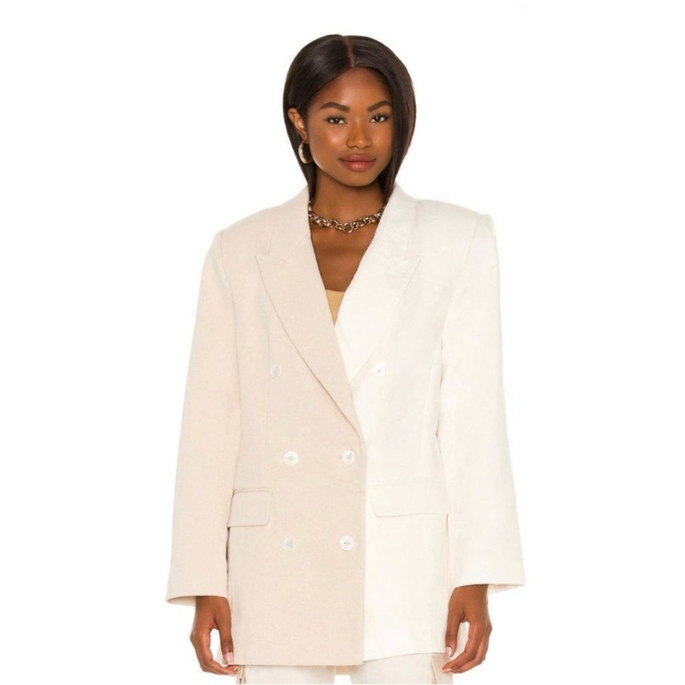 NWT REVOLVE L’Academie The Ashley Blazer in Beige & Ivory